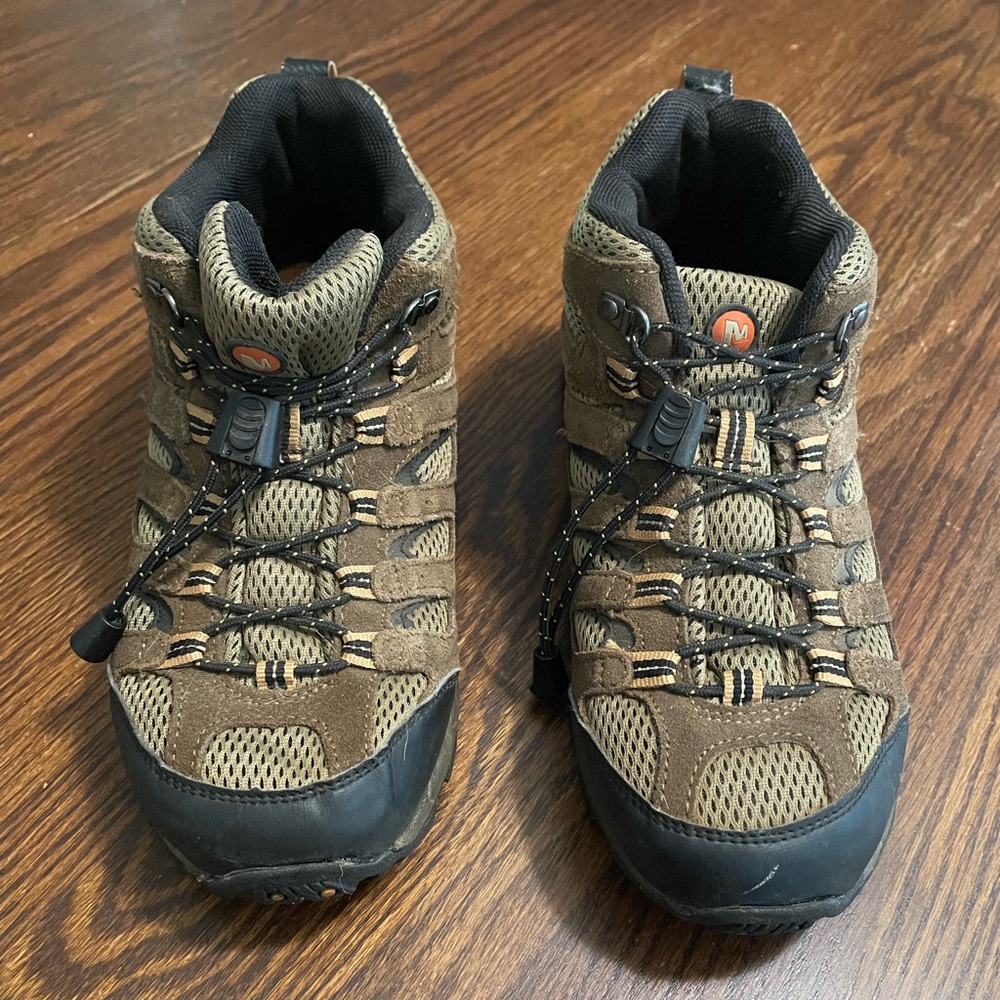Merrill Moab Ventilator Mid Hiking shoes boots